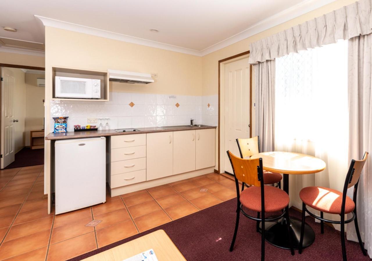 Riviera On Ruthven Motel Toowoomba Exterior foto