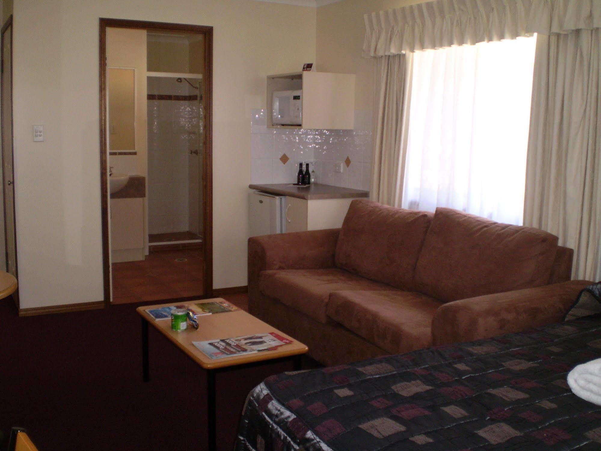 Riviera On Ruthven Motel Toowoomba Exterior foto