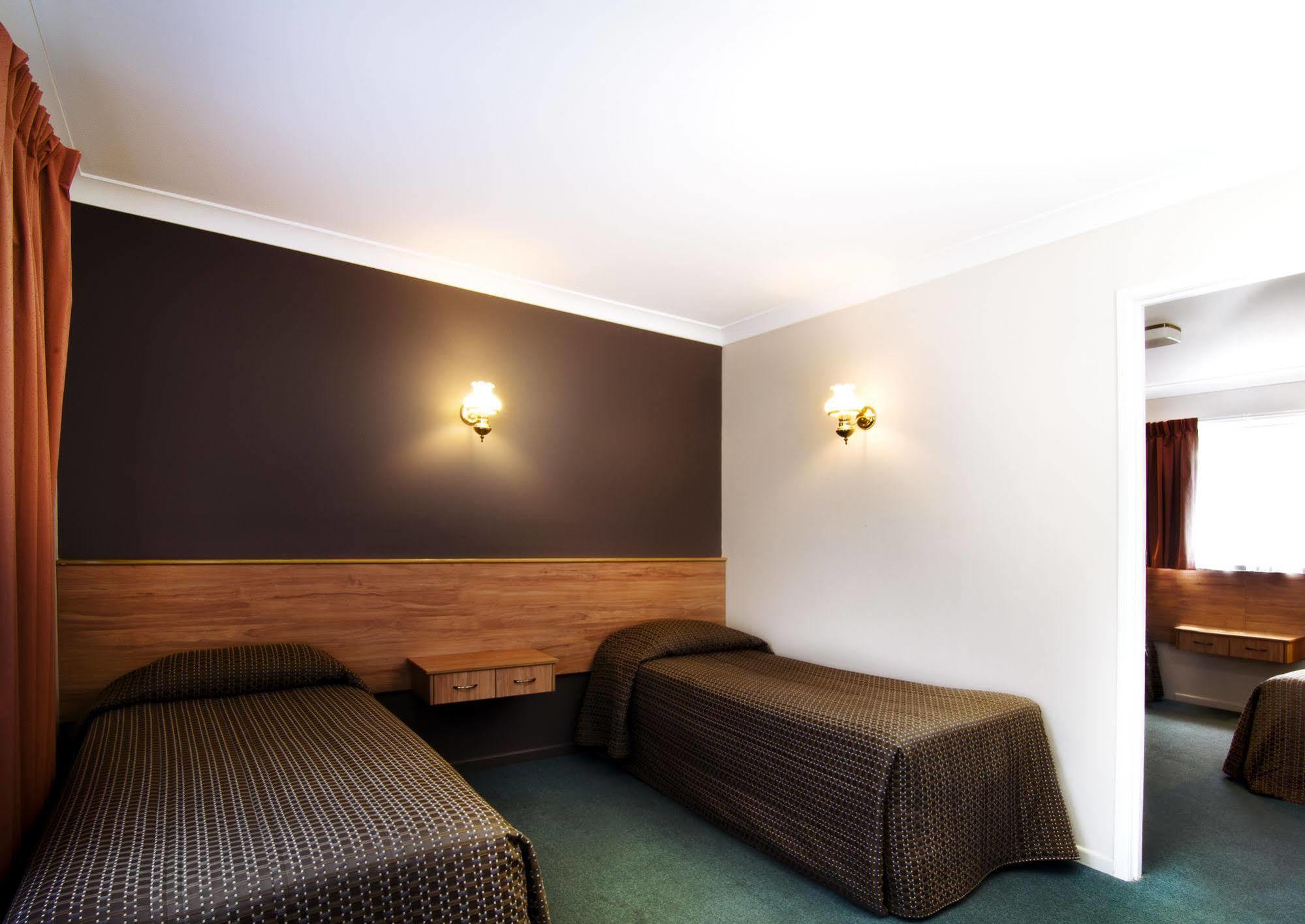 Riviera On Ruthven Motel Toowoomba Exterior foto